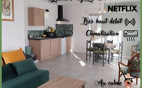 Maison Les Bles D'Or, Plain-Pied, Wi-Fi, Parking Prive